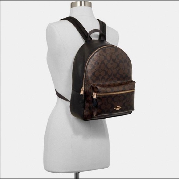 Coach backpack - Picture 3 of 3